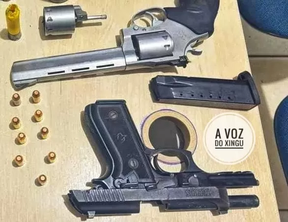 PM apreende armas e munições após denúncia; suspeito foge na zona rural de Uruará (PA)